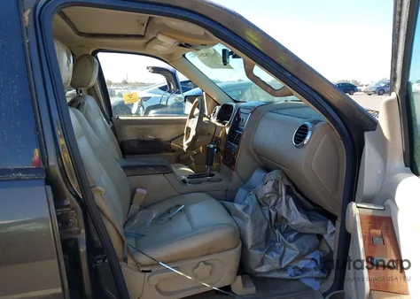 2007 Ford Explorer Eddie Bauer from USA, damaged, VIN 1FMEU64E17UB59112